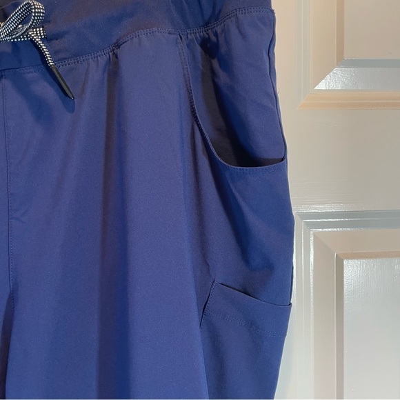 EPIC by IRG Women's Size XL Navy Healthcare Joggers - Picture 14 of 16